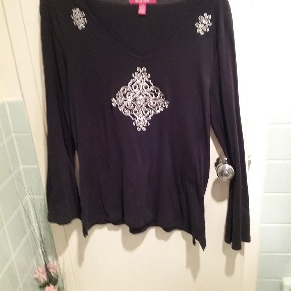 Black Long Sleeve V neck Top - Zena Jeans